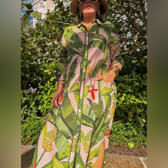 FARM Rio Dresses & Skirts - FARM Rio Pink Banana Leaves Maxi Dress